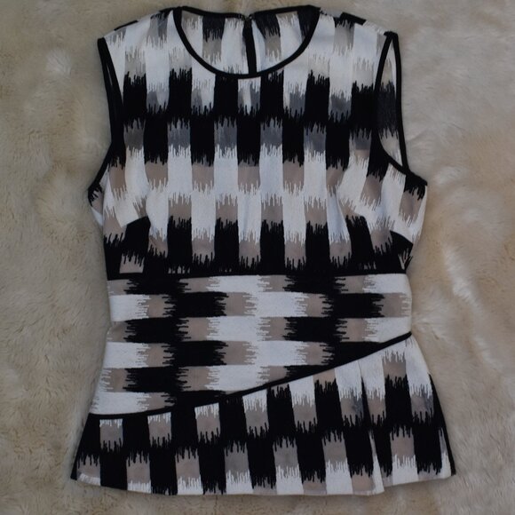 BCBGMaxAzria Sleeveless Colorblock Blouse Black White Tan Size XS - Picture 3 of 10